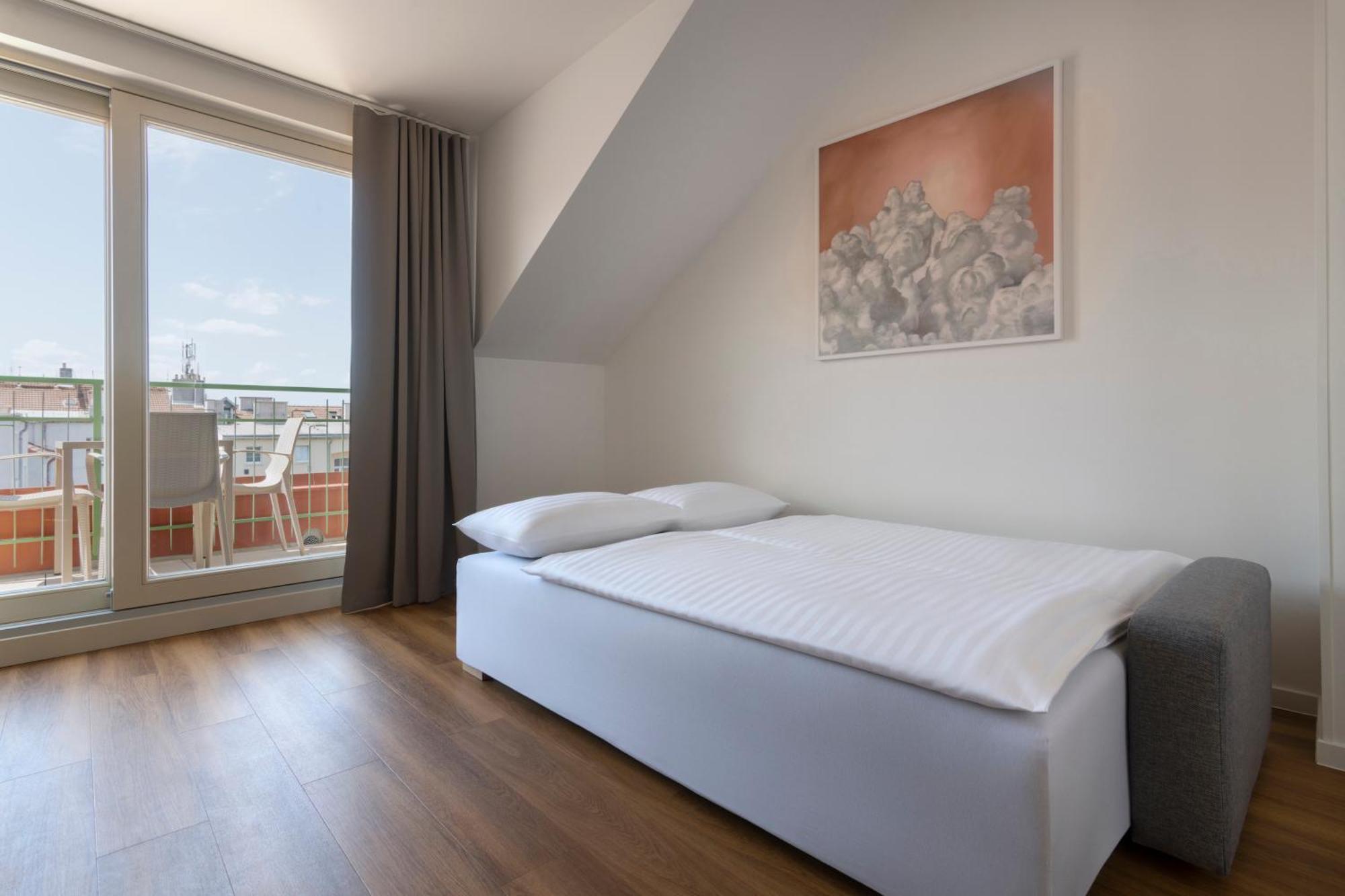 Encore Boutique Residence By Dwellfort Praha Rom bilde